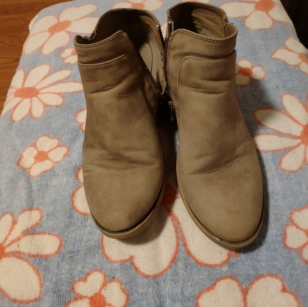 Tan Boots